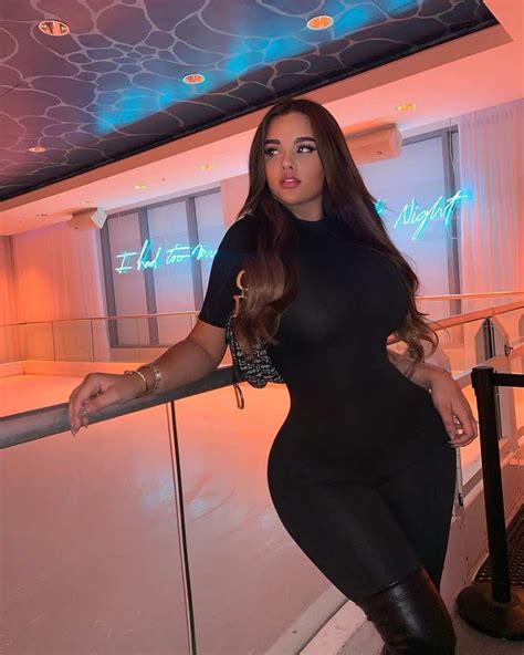 anastasiya kvitko hot|Anastasiya Kvitko, The Russian Kim Kardashian, Puts Her Curvy ...